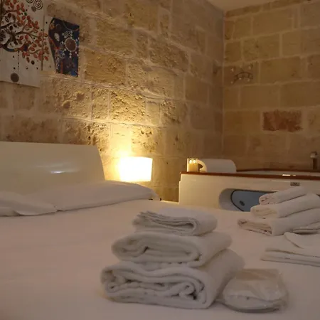 La In Centro Con Vasca Idromassaggio - Relax & Bari