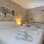 La In Centro Con Vasca Idromassaggio - Relax & Apartamento *