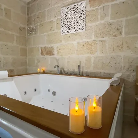 La Suite In Centro Con Vasca Idromassaggio - Relax & Spa *