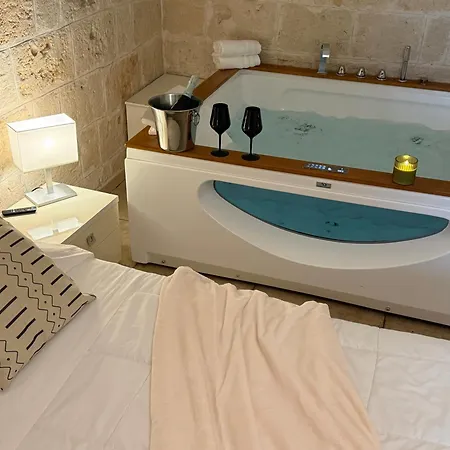 La In Centro Con Vasca Idromassaggio - Relax & باري